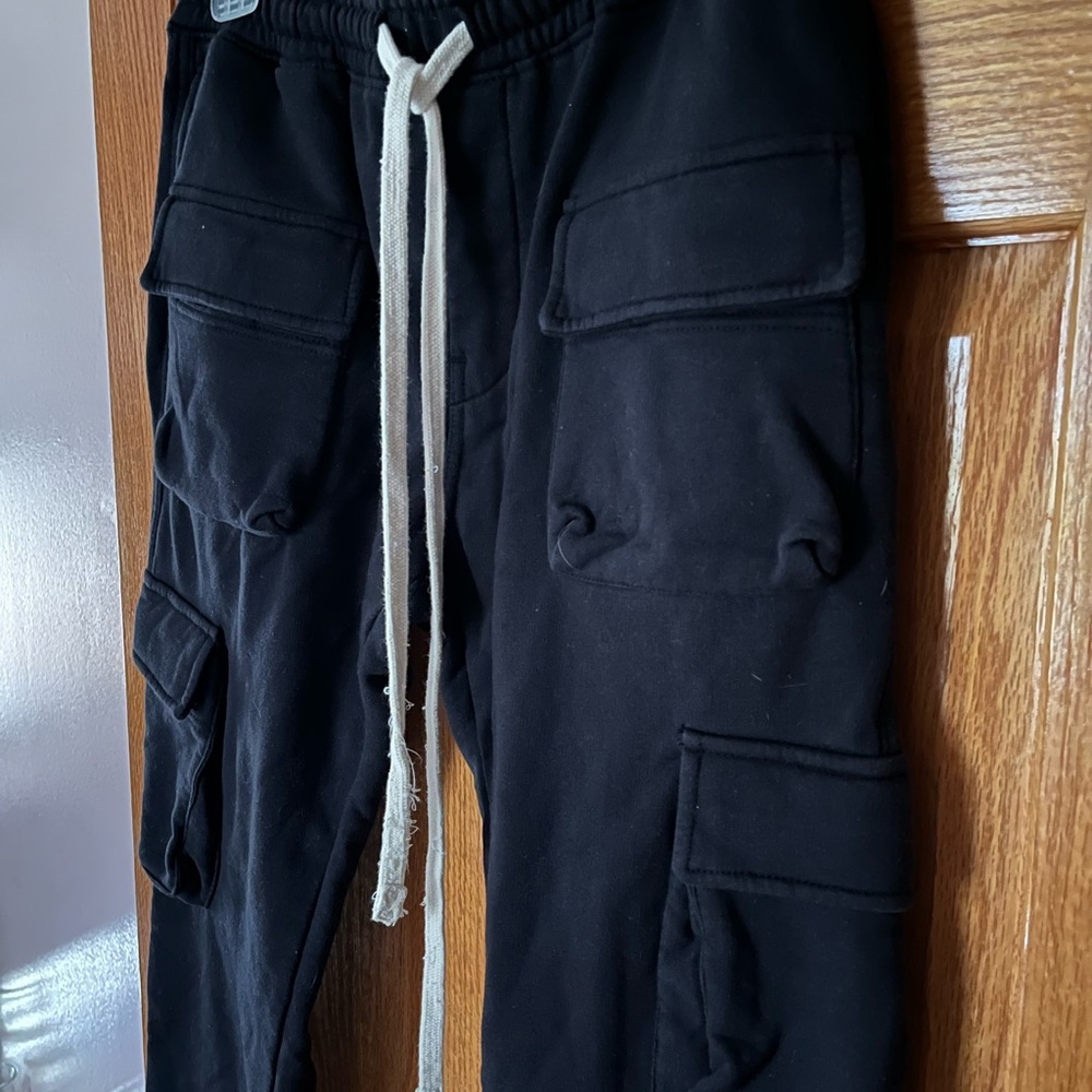 Cargo Sweatpants - Picture 4 of 4